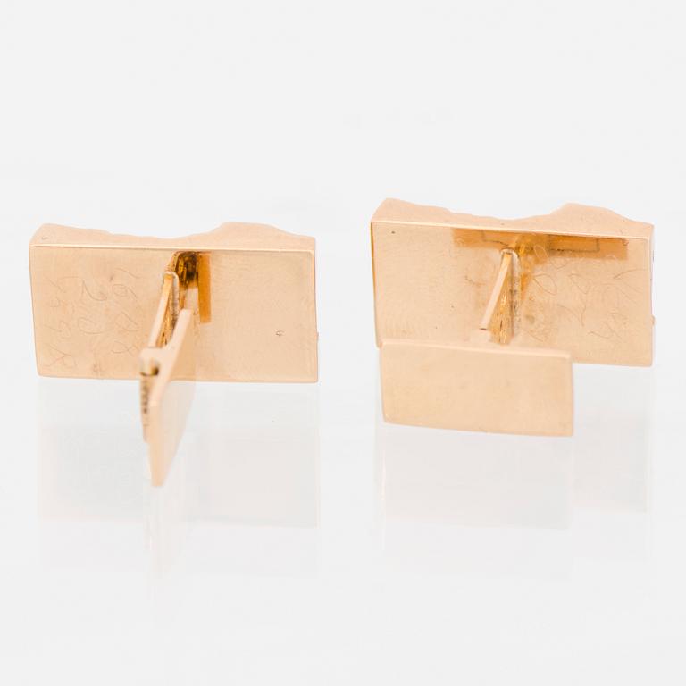 A PAIR OF BJÖRN WECKSTRÖM CUFFLINKS, "Kultaraanu", 14K gold. Lapponia 1966.