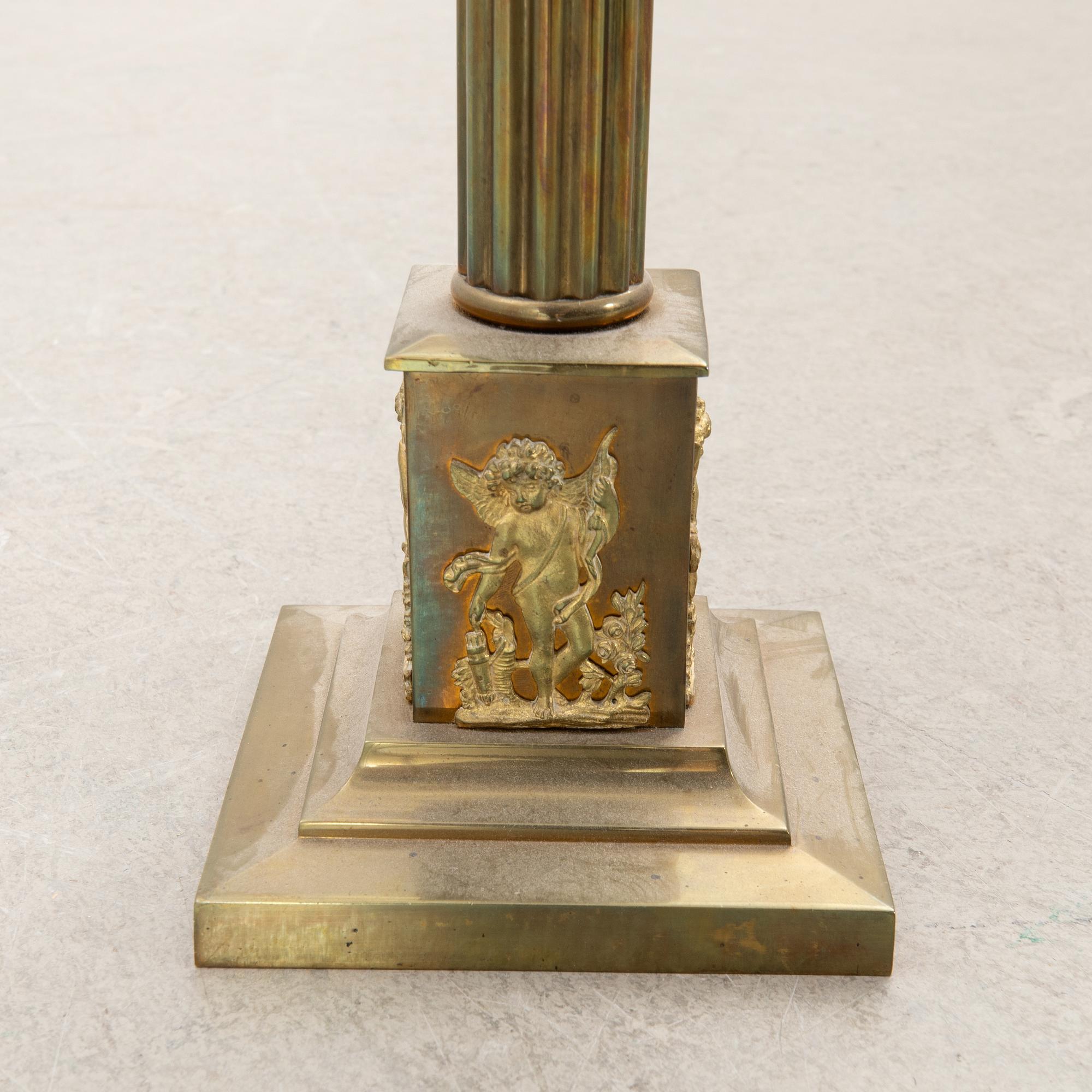 Table foot lamp Hink's England early 20th century.