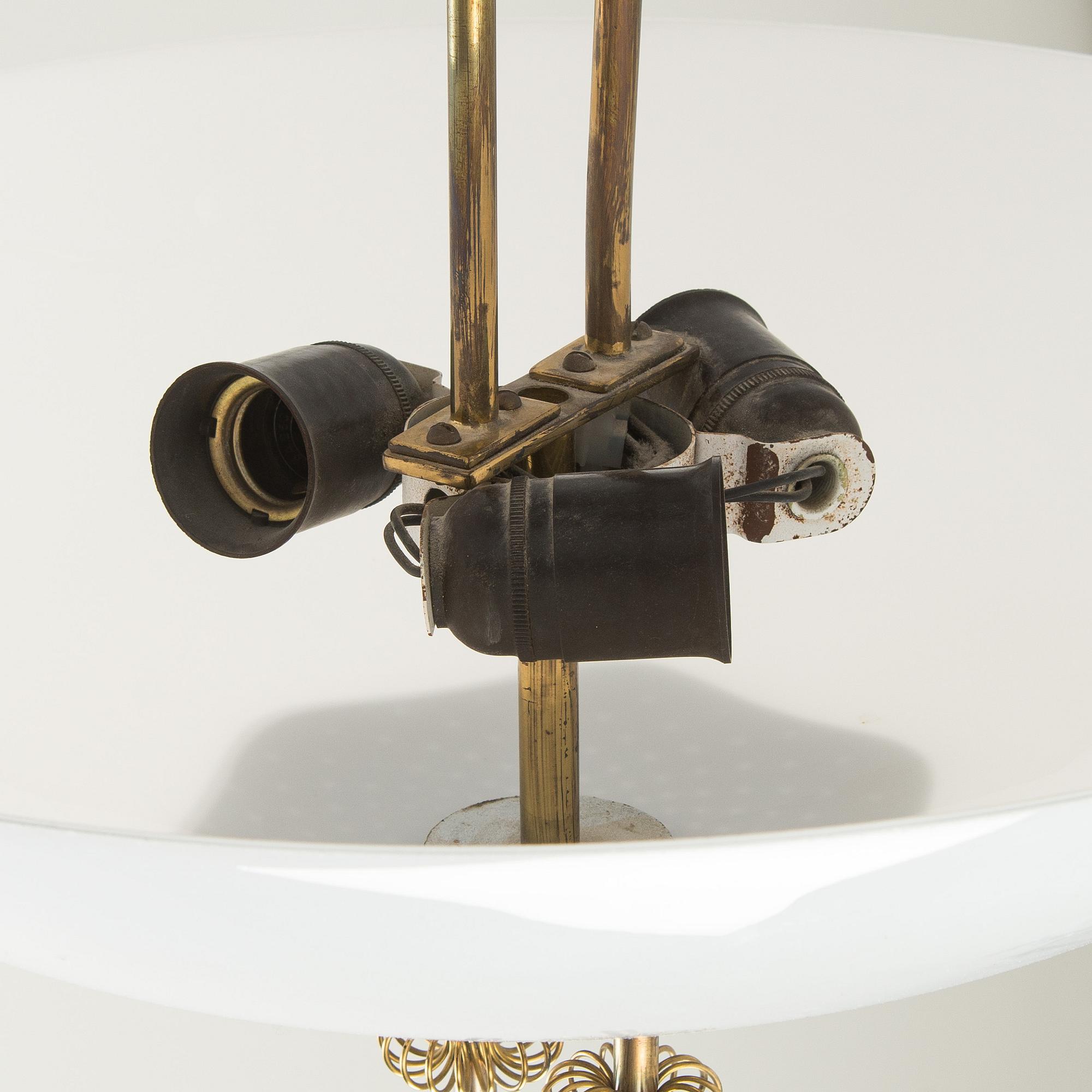 Paavo Tynell, Chandelier, for Taito. Made to order 1950.