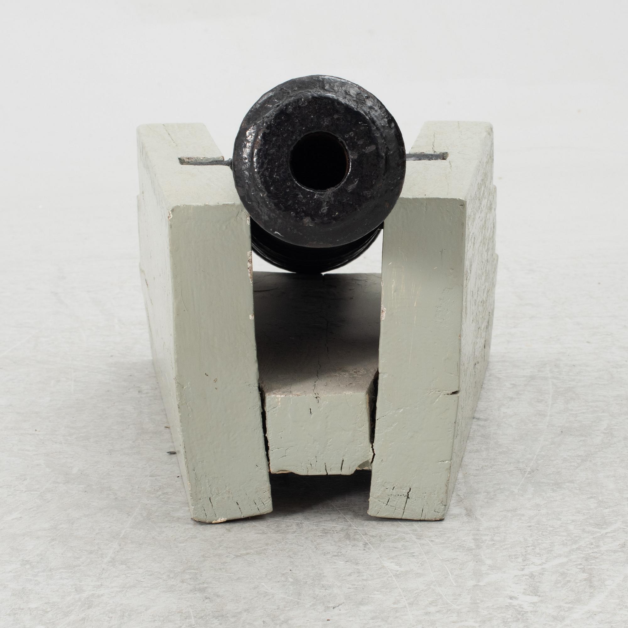 A cannon, 19th Century.