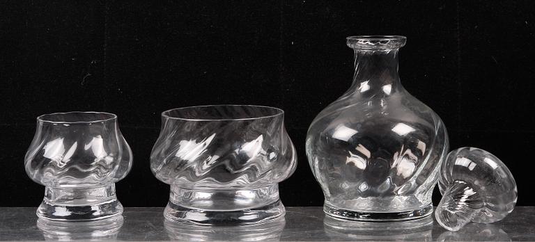 KARAFF OCH SKÅL SAMT LJUSSTAKE, Orrefors.