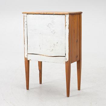 Pottskåp, gustaviansk stil, 1800-tal.