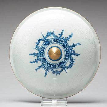 A large blue and white armorial punch bowl with cover, Qing dynasty, Qianlong (1736-95).