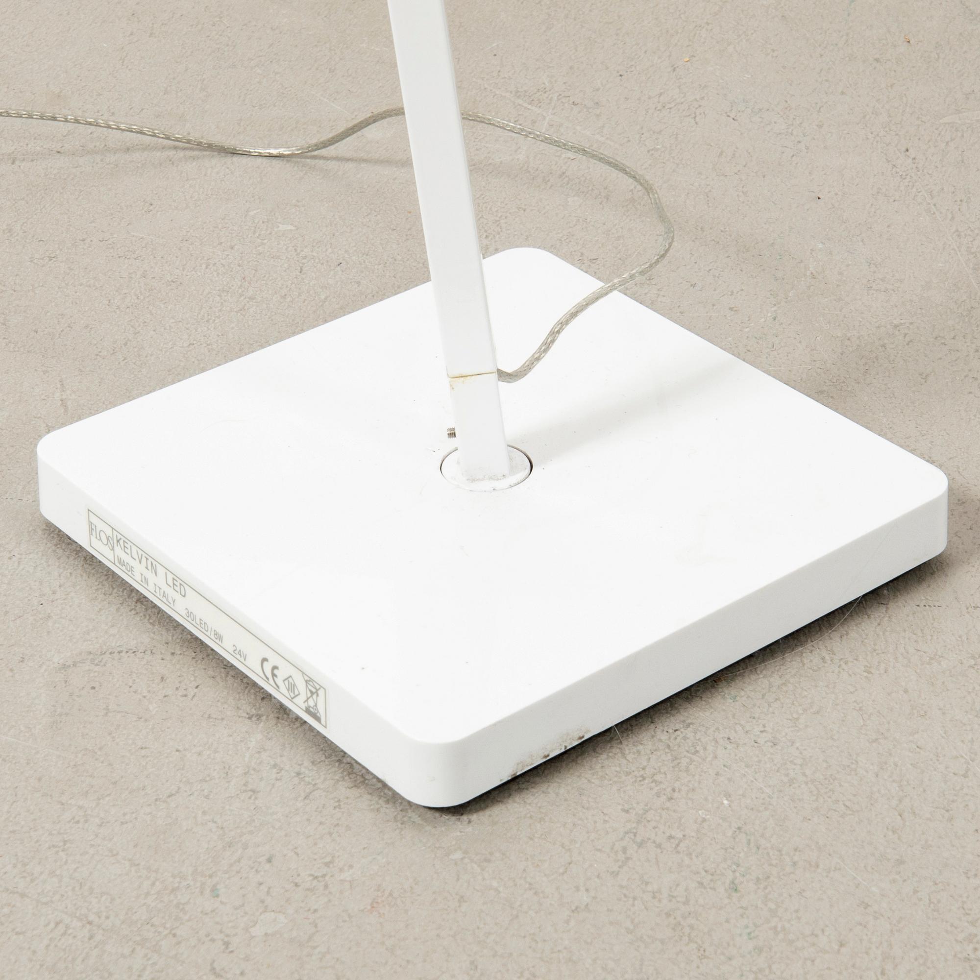 Antonio Citterio, a pair of floor lamps "Kelvin Base" for Flos, modern production.