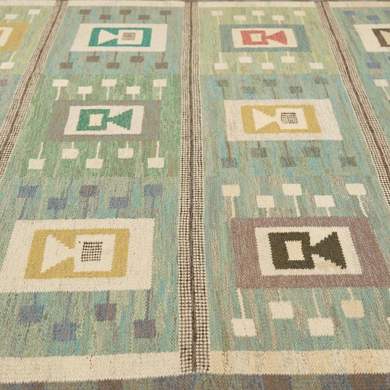 Edna Martin, MATTA. "Flickorna i fönstret". Rölakan. 254 x 200 cm. Signerad SH.