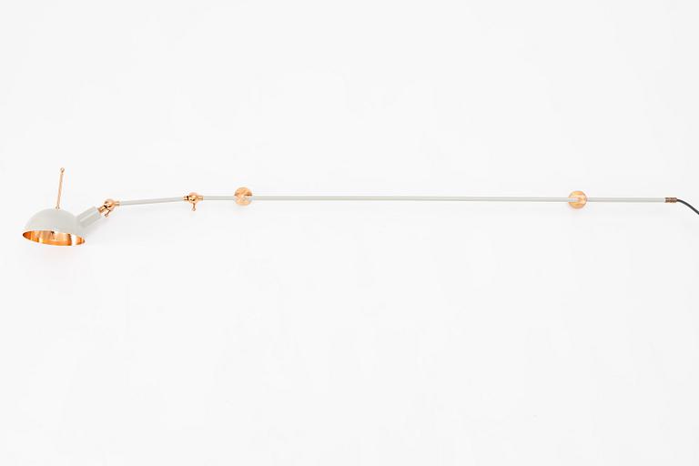 Hüseyin Turgut, vägglampa, "Acrobat", Lightwork.