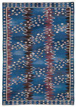 658. CARPET. "Snäckorna". Tapestry weave (gobelängteknik). 304,5 x 204,5 cm. Signed AB MMF BN.