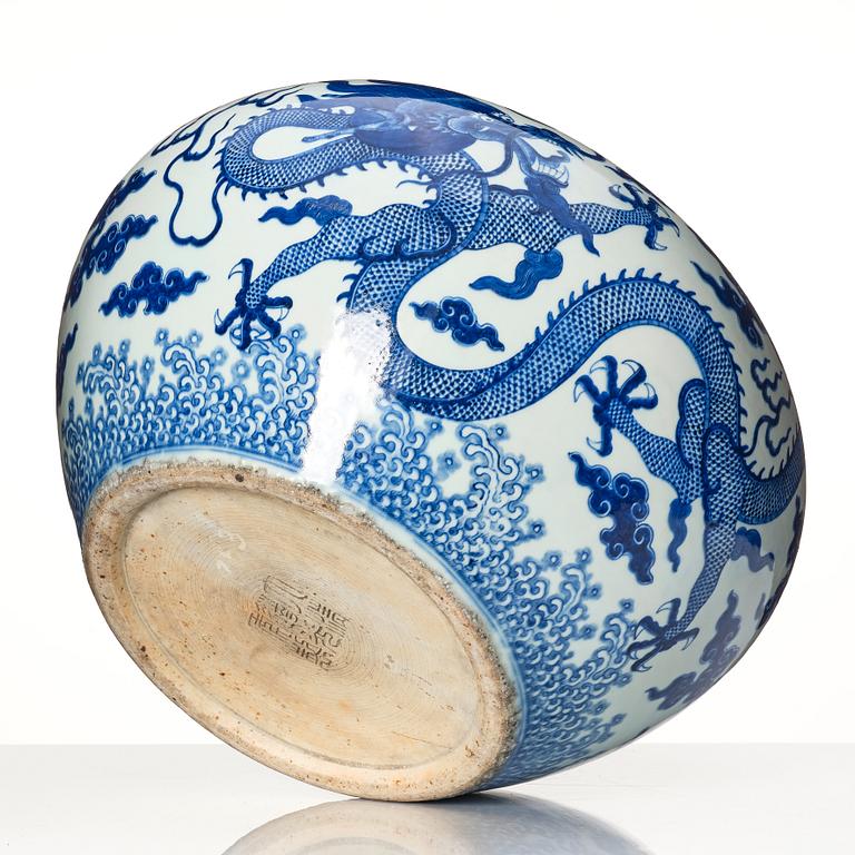 A massive blue and white jardiniere, Qing dynasty with Daouguang seal mark.