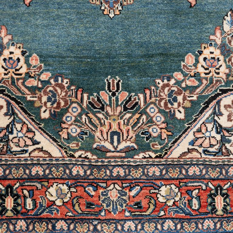 Carpet, oriental, approx. 145 x 98 cm.