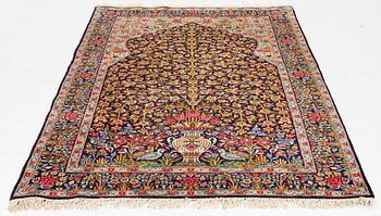Carpet, Kirman, approx. 210 x 125 cm.
