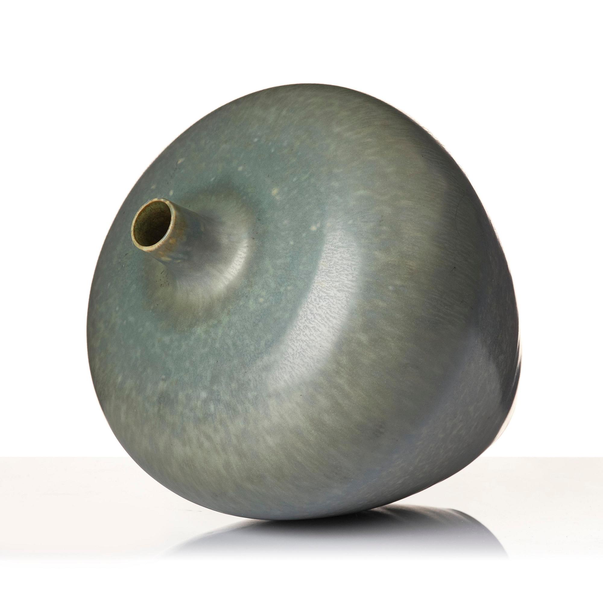Berndt Friberg, a stoneware vase, Gustavsbergs studio, 1964.