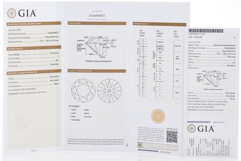 A pair of 18K white gold earrings and brilliant cut diamonds.