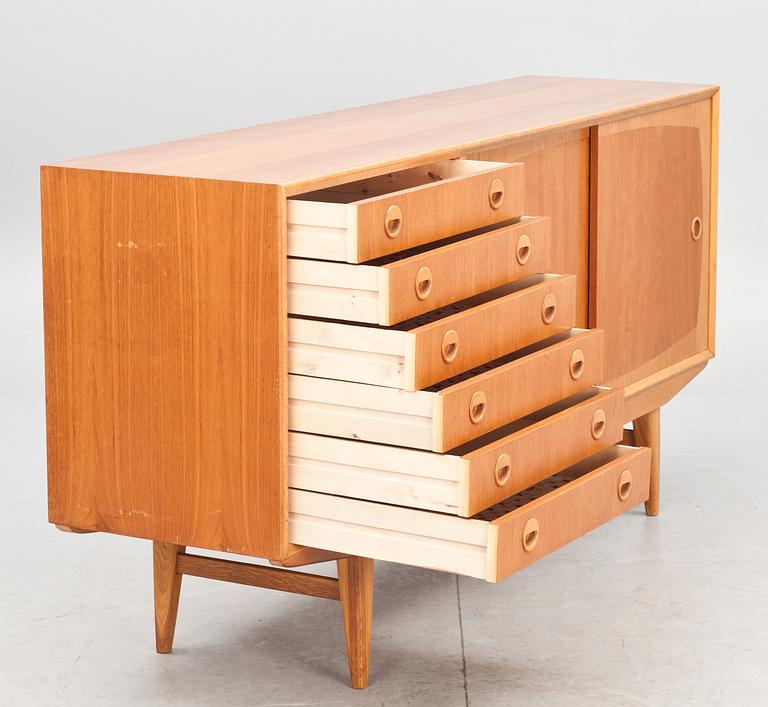 SIDEBOARD, 1900-talets mitt/andra hälft.