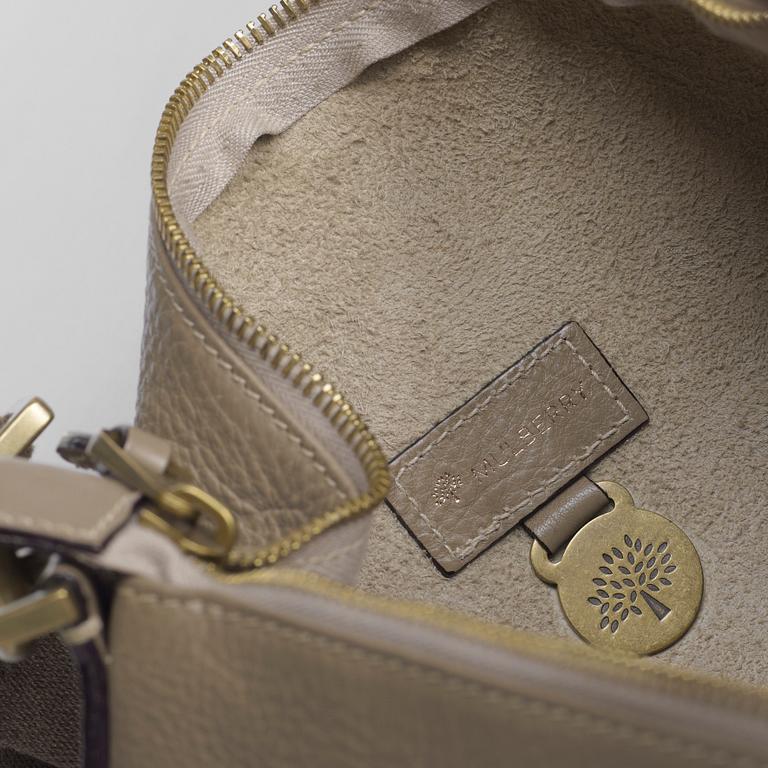 AXELREMSVÄSKA, "Seth messenger bag", Mulberry.