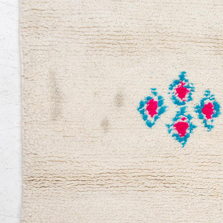 Matta, Marocko, ca 265 x 162 cm.