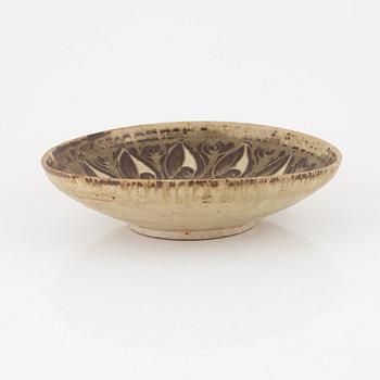 Richard Kjaergaard, a bowl, Denmark, around mid 20th Century.