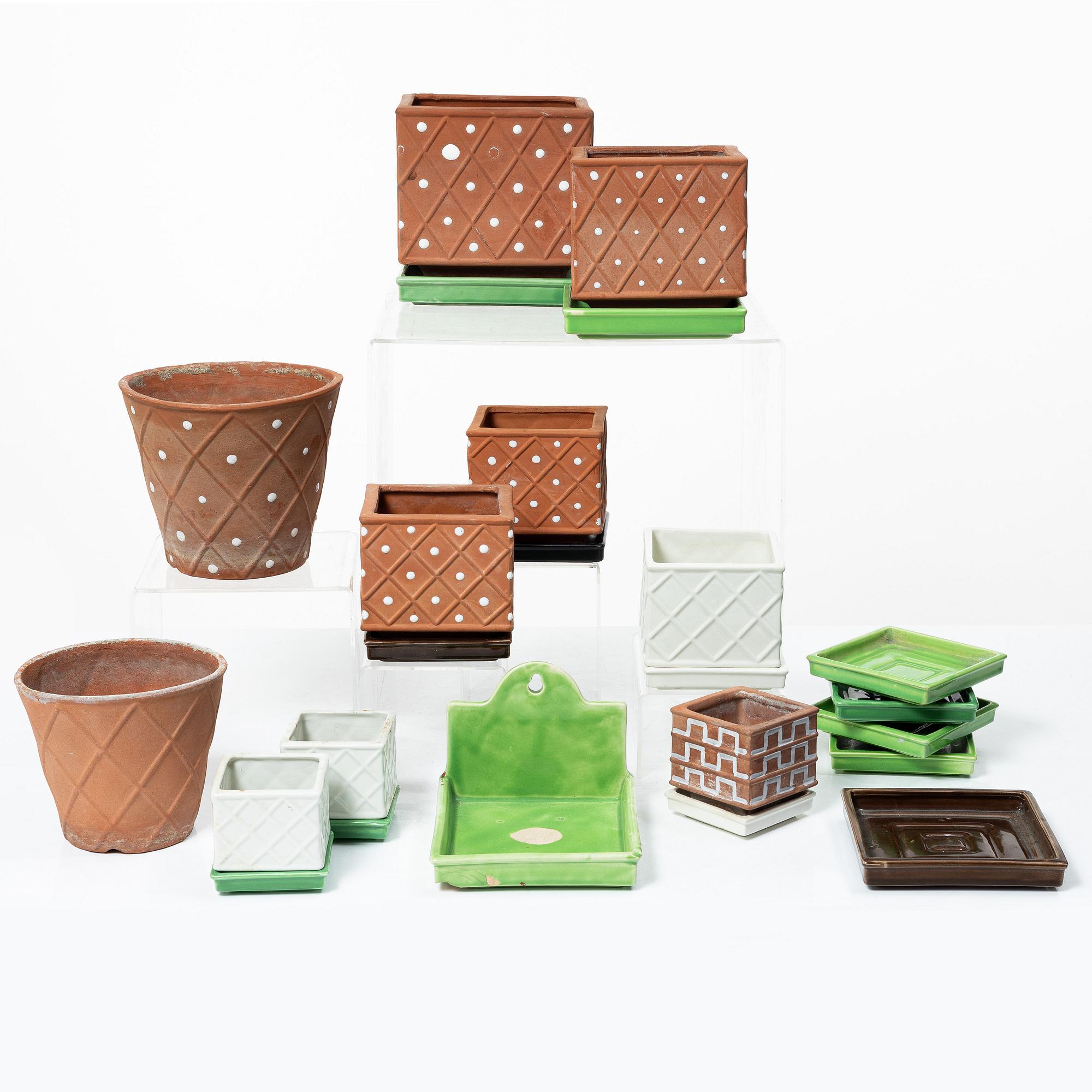 Wilhelm Kåge, ten ceramic 'Planta' flower pots, Gustavsberg & Steninge, Sweden, 1940's/50's.