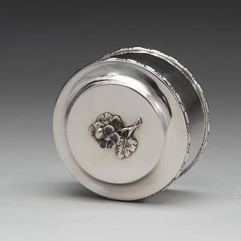 CARL LINDGREN, Norrköping 1786, dosa, silver, gustaviansk.