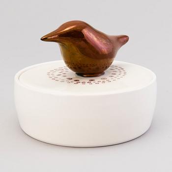 HEINI RIITAHUHTA, a porcelain 'Bird box' signed Heini Riitahuhta 2012.