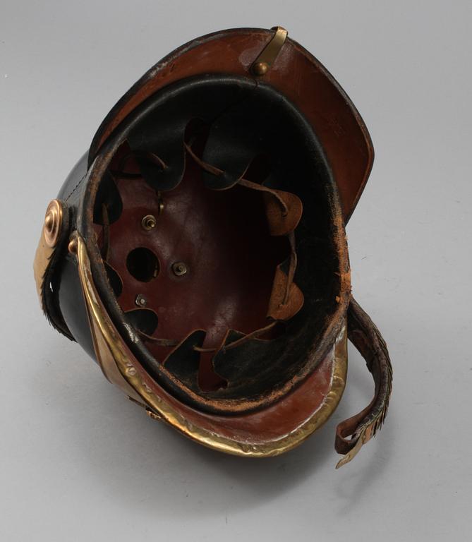 HJÄLM, m/1886 för manskap.