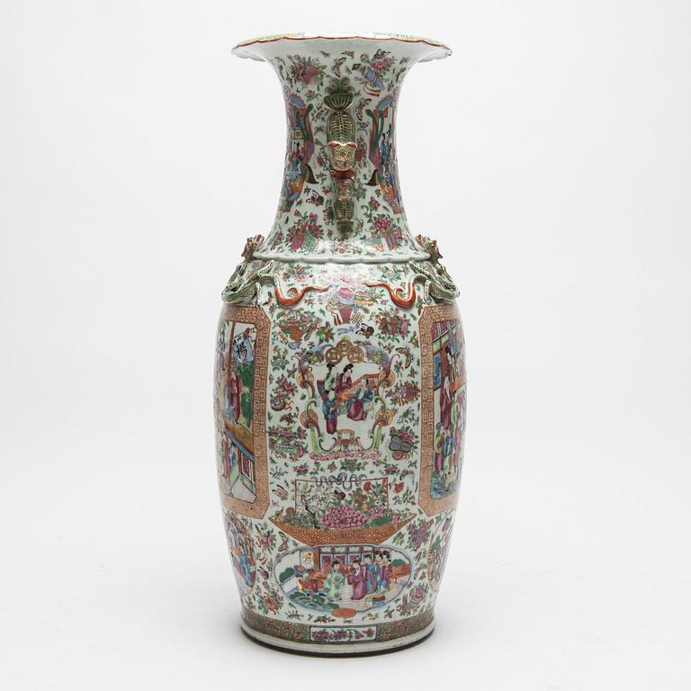 A LARGE URN.