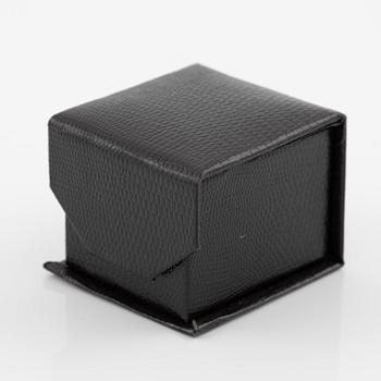 Ring, Mandelstam, 18K guld  med cabochonslipad ametist, turmaliner och briljantslipade diamanter.