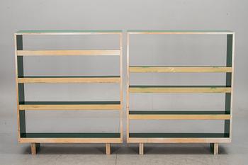 BOKHYLLOR, 2 st, Modell 1142, Josef Frank,  Firma Svenskt Tenn.