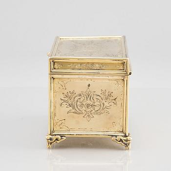 An ottoman empire gilded silver box, Abdul Hamid II's reign (1876-1909).