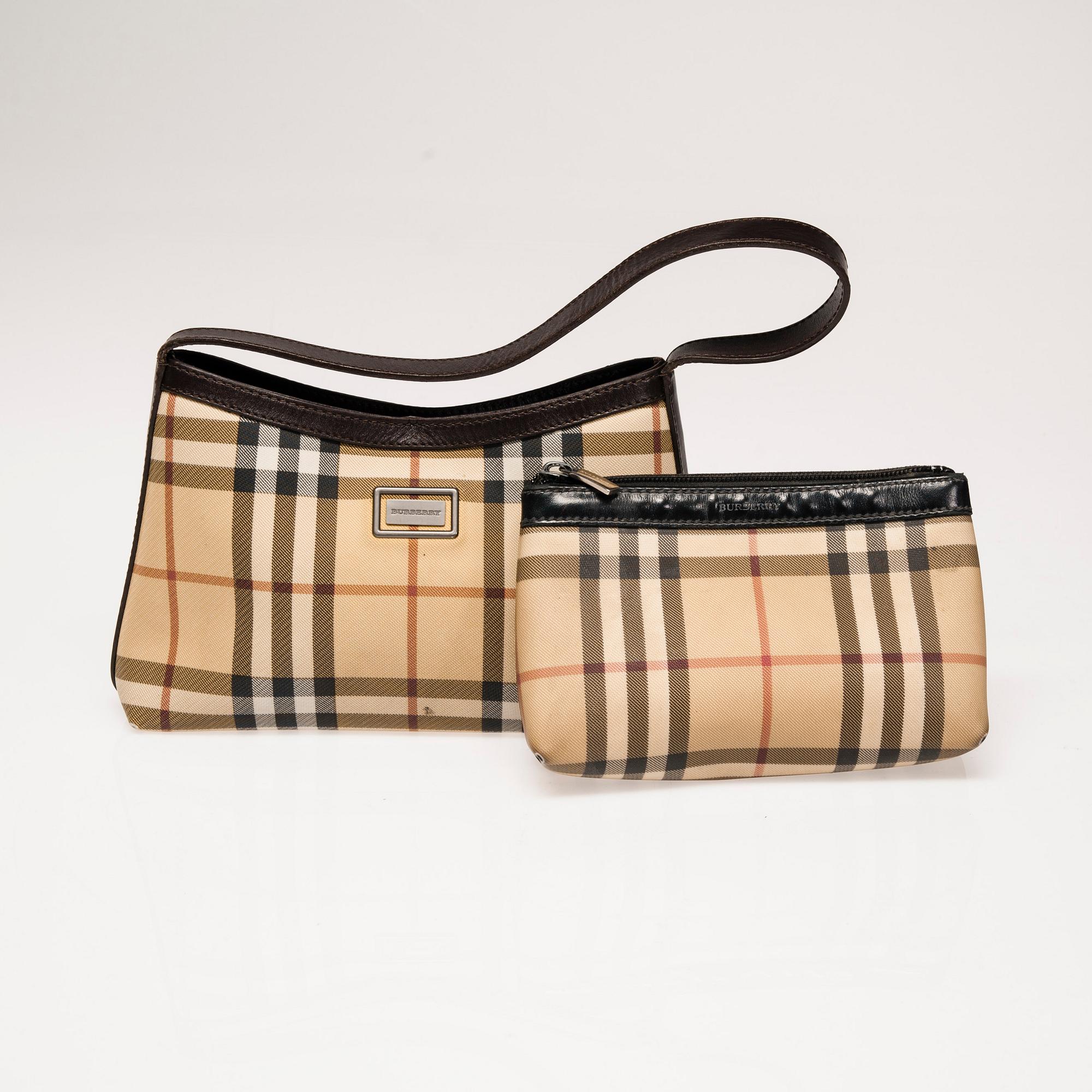 VÄSKA och NECESSÄR, Burberry.