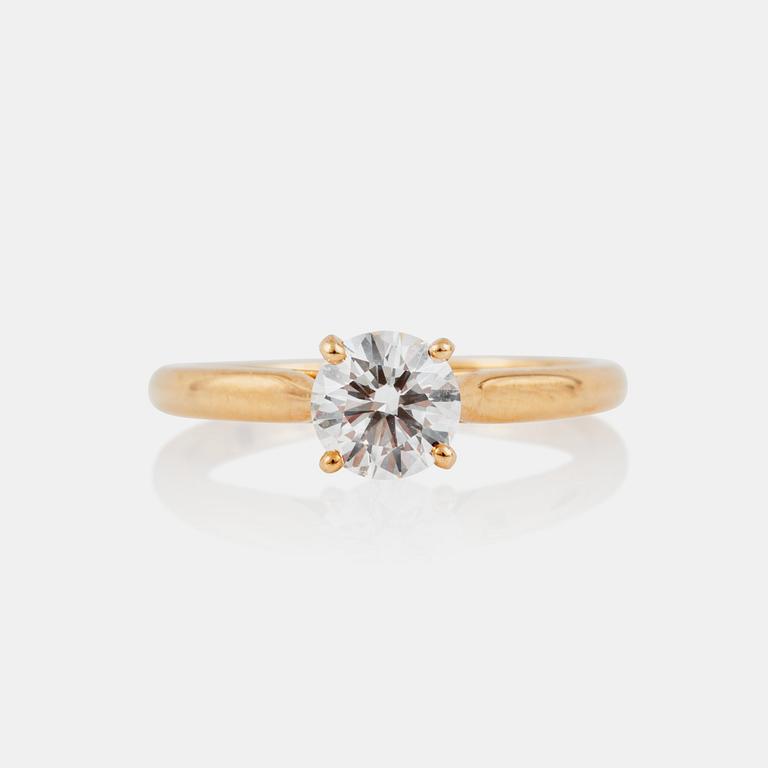 RING, signerad Cartier, med diamant, 0.73 ct enligt inskription. Kvalitet ca H/VS.