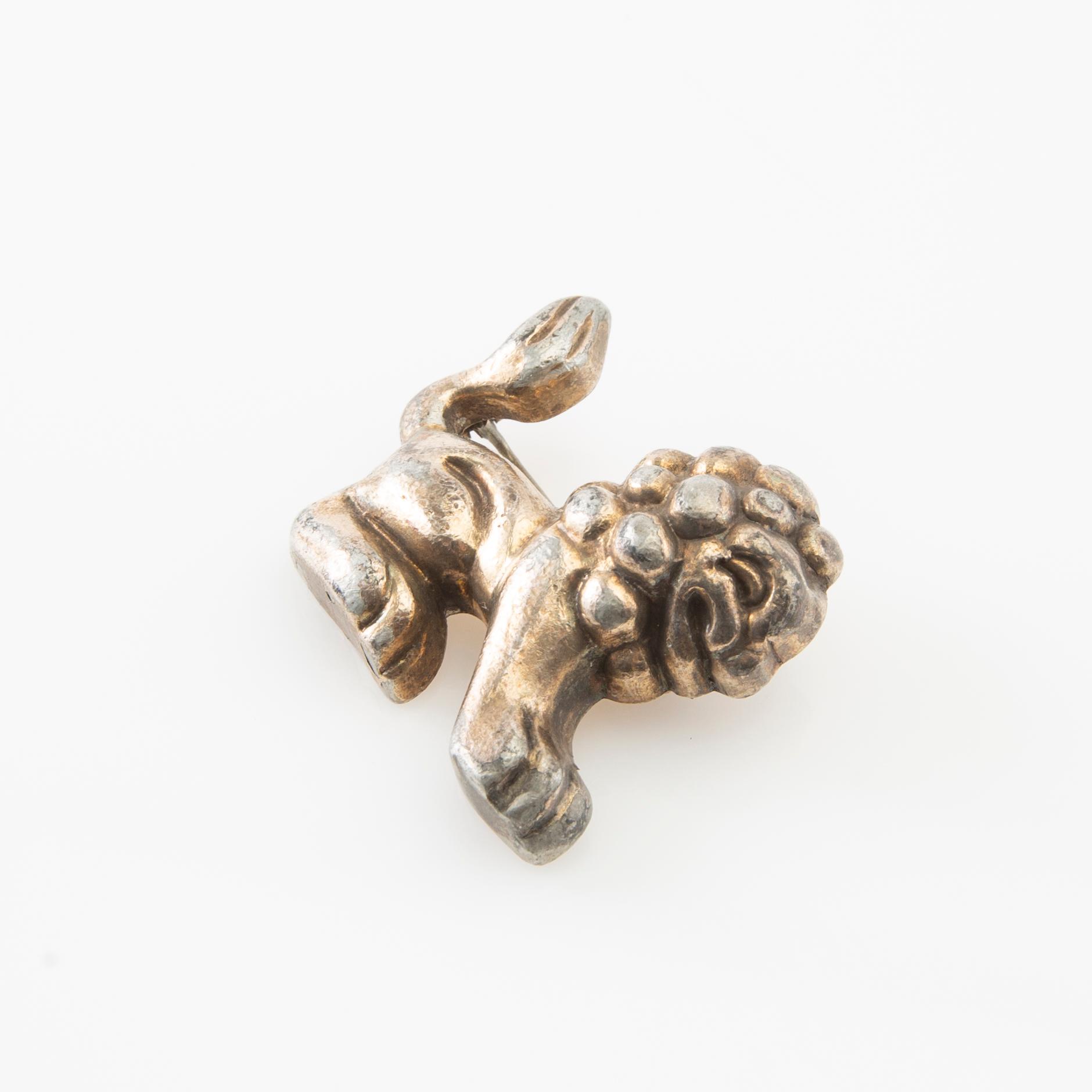 Anna Petrus, Brooch in pewter, for the company Svenskt Tenn.