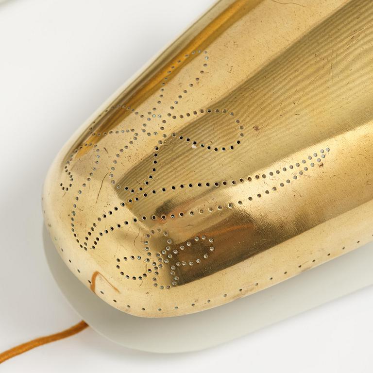 Harald Notini, a pair of wall lamps model "8596", Arvid Böhlmarks Lampfabrik, Stockholm, 1940s-50s.