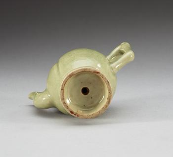 A celadon and chün glazed Cadogan water pot, late Qing dynasty.