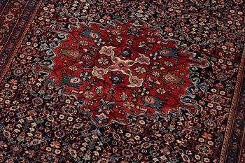 A Bidjar rug, West persia, c. 180 x 127.