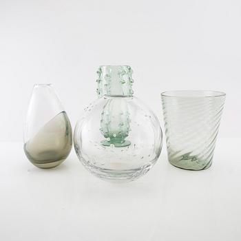Vases 4 pcs by Vicke Lindstrand, first half of the 20th century.