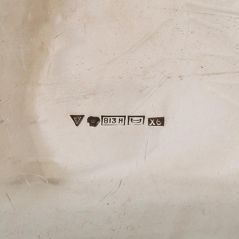 Tapio Wirkkala, Fat, silver, "Björnjakt", Tillander, Helsingfors 1951.