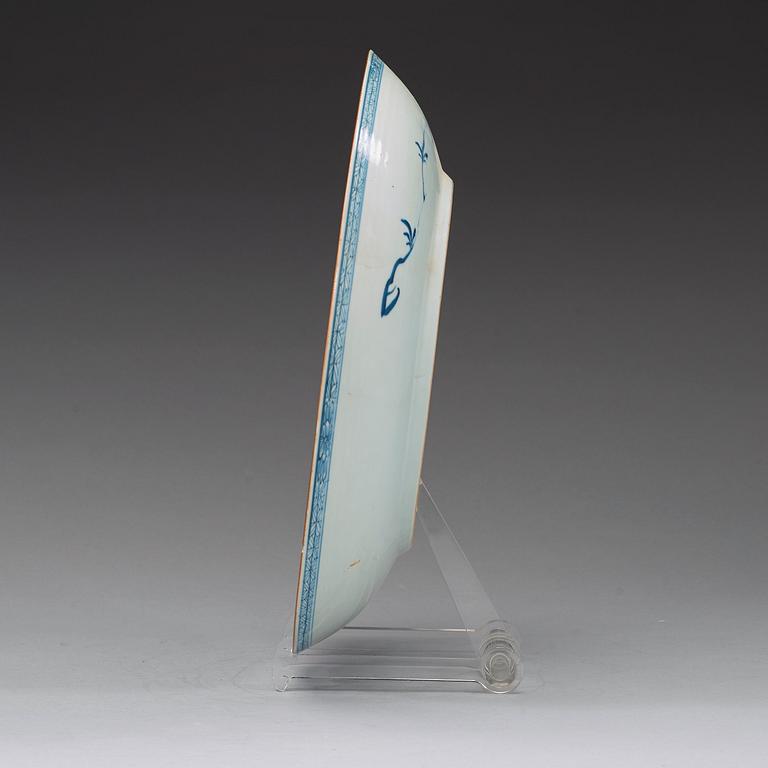 A large blue and white dish, Qing dynasty Qianlong (1736-95).