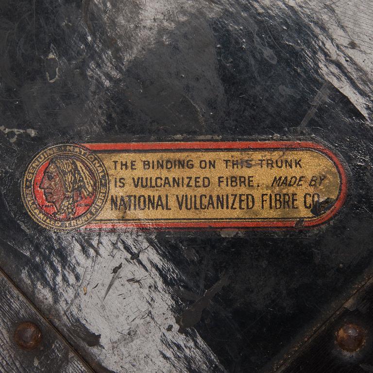 RESEKOFFERT, National Vulcanized Fibre Co, 1900-talets första hälft.