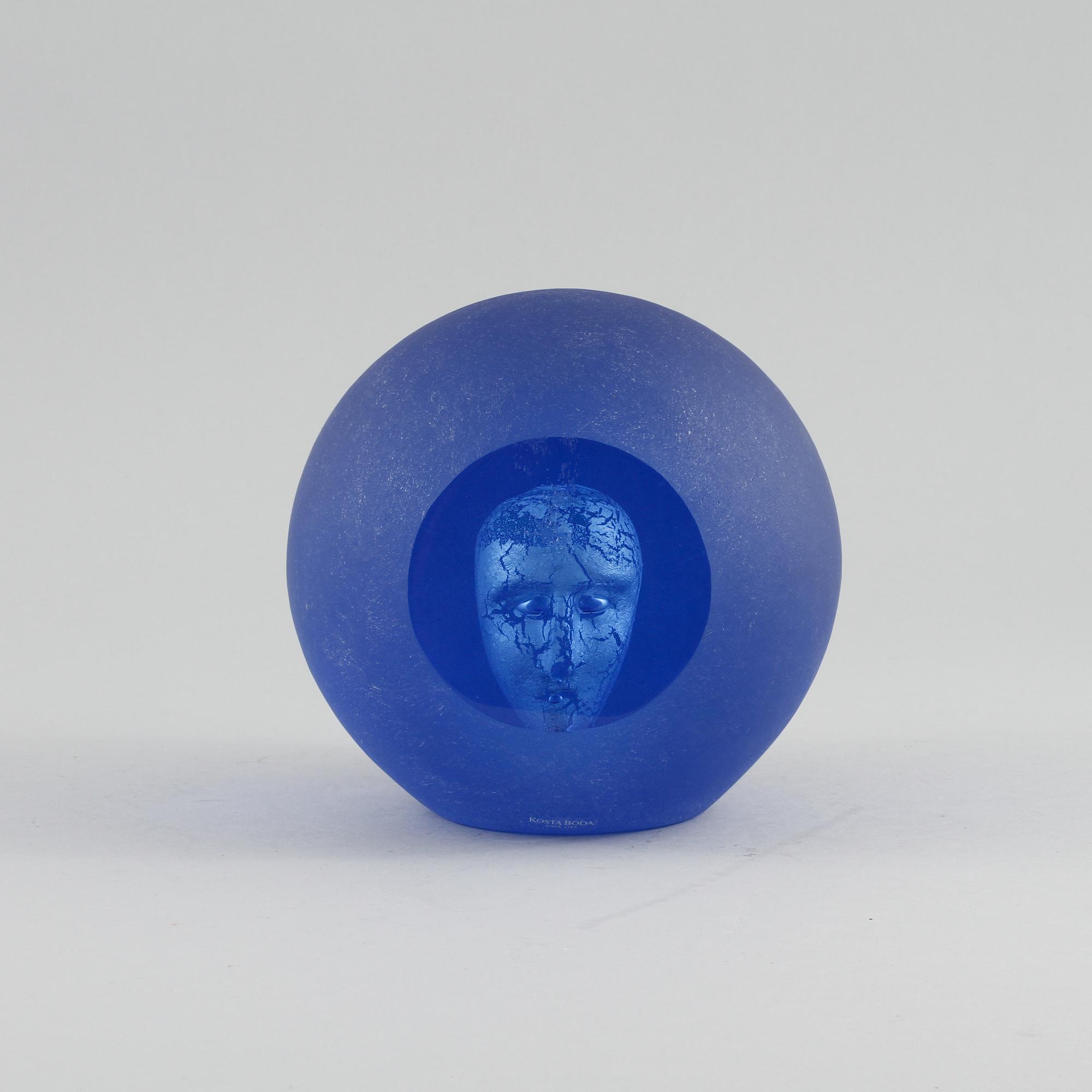 OBJEKT, glas, Bertil Vallien, Kosta Boda, signerad, sent 1900-tal.