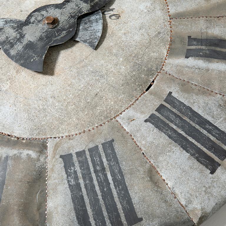 Dial, contemporary.