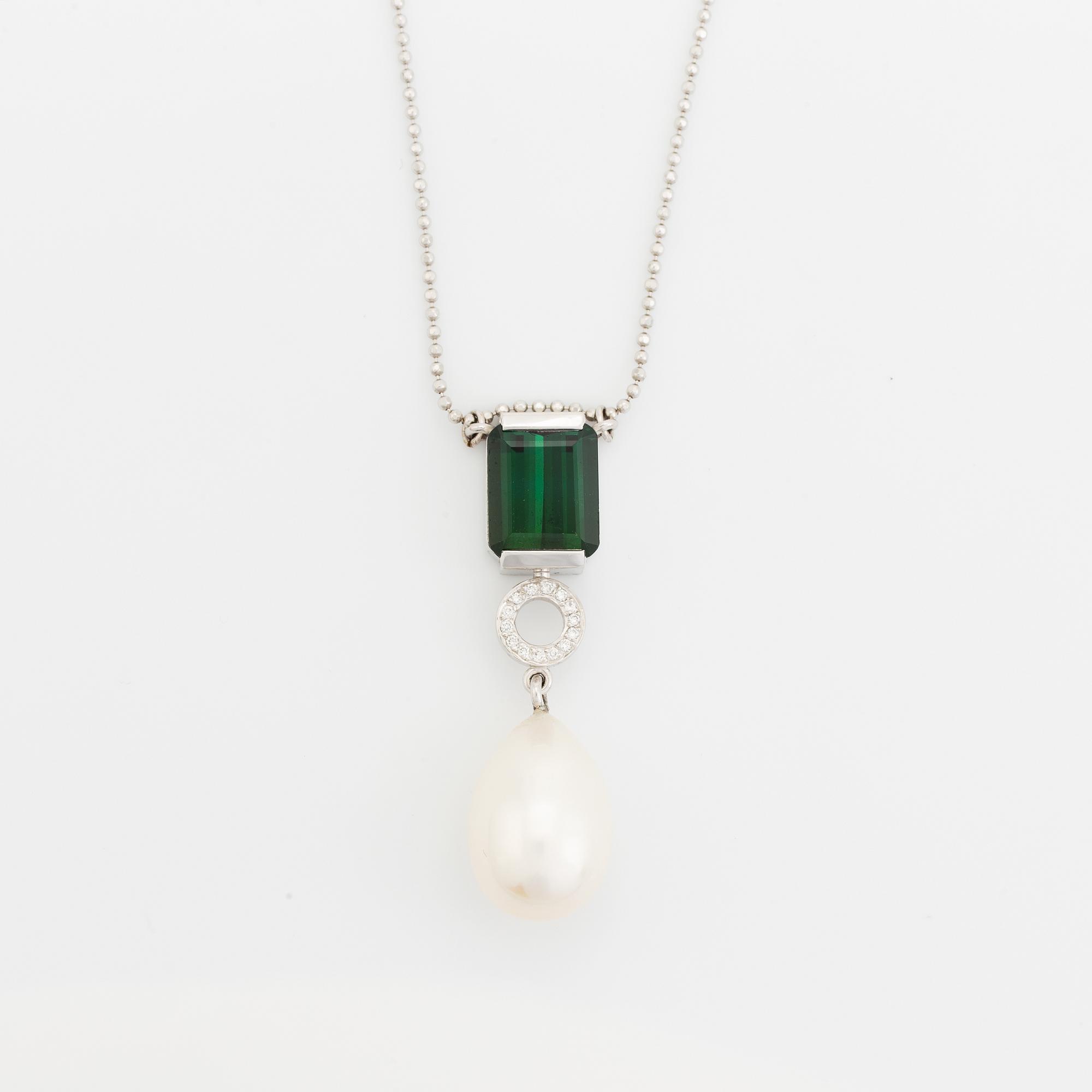 Efva Attling, Green tourmaline, brilliant cut diamond and pearl necklace.