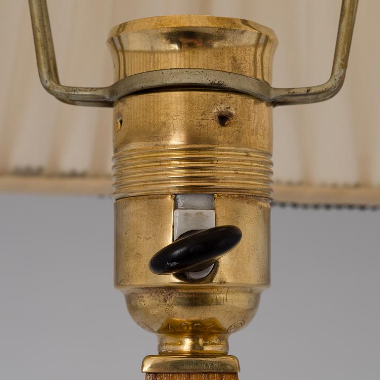 MARIA LINDEMAN, BORDSLAMPA. Idman, 1950/60-tal.