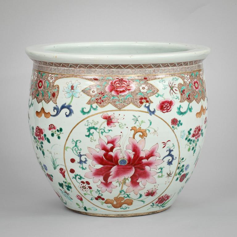 YTTERFODER, porslin. Kina, 1800/1900-tal.