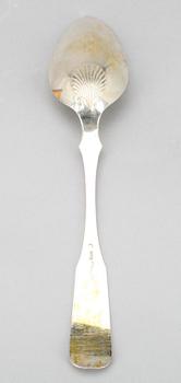 SKEDAR, 6 st, Frans Henrik Wikström, Nystad, 1880. Vikt 349 g.