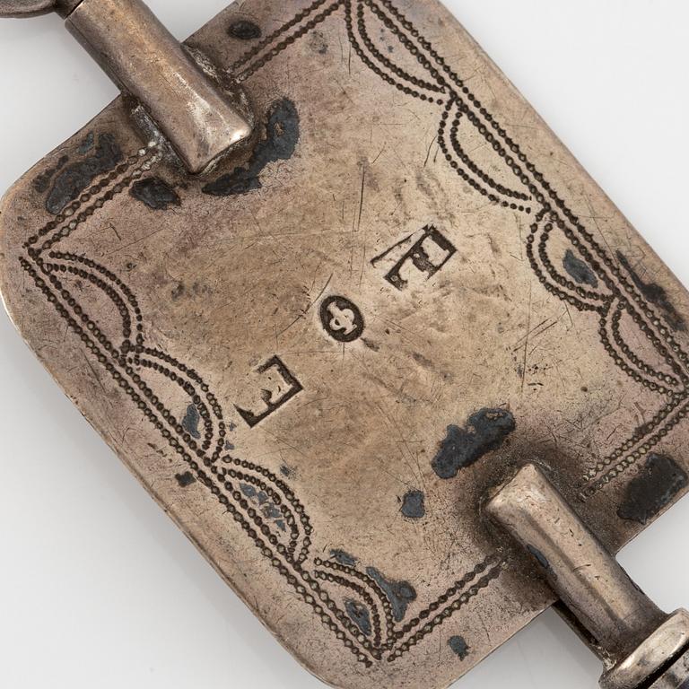 A pocket watch by Chevalier L´Ainé (watchmaker in Paris around year 1800).