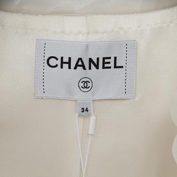 Chanel, white silk flower "Camelia jacket", 2019/2020, size 34.