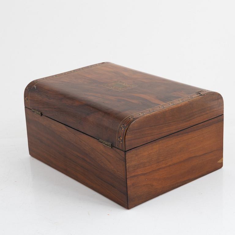 Humidor, early 20th century.