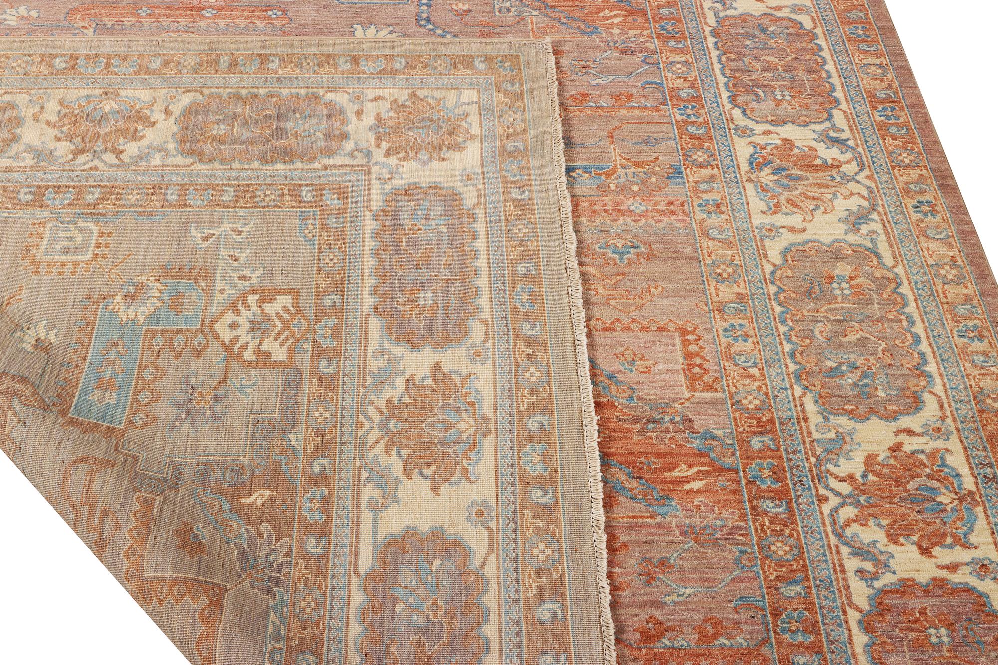 Matta, Ushak, ca. 287 x 245 cm.