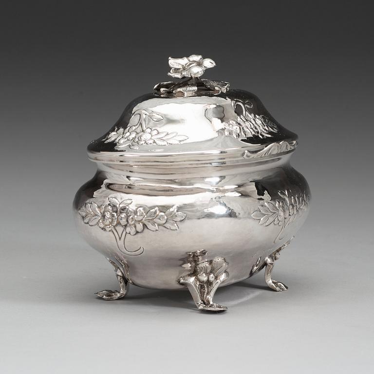 A Swedish 18th century silver sugar-casket, marks of Anders Schotte, Uddevalla 1785.