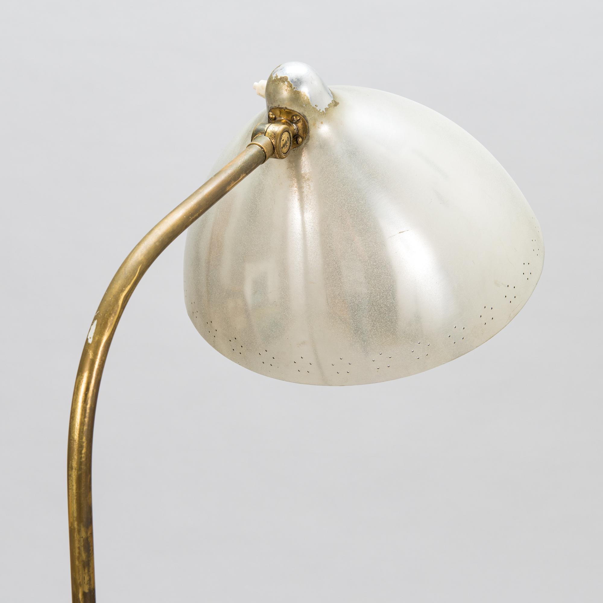 Lisa Johansson-Pape, A mid-20th century '2062' floor light, Stockmann Orno, Finland.